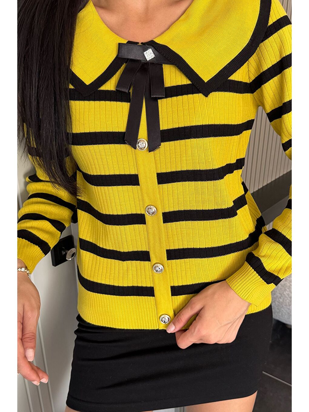 Yeşil Fiyonklu Sahte Düğmeli Triko Bluz (s,m,l Uyumludur)-1