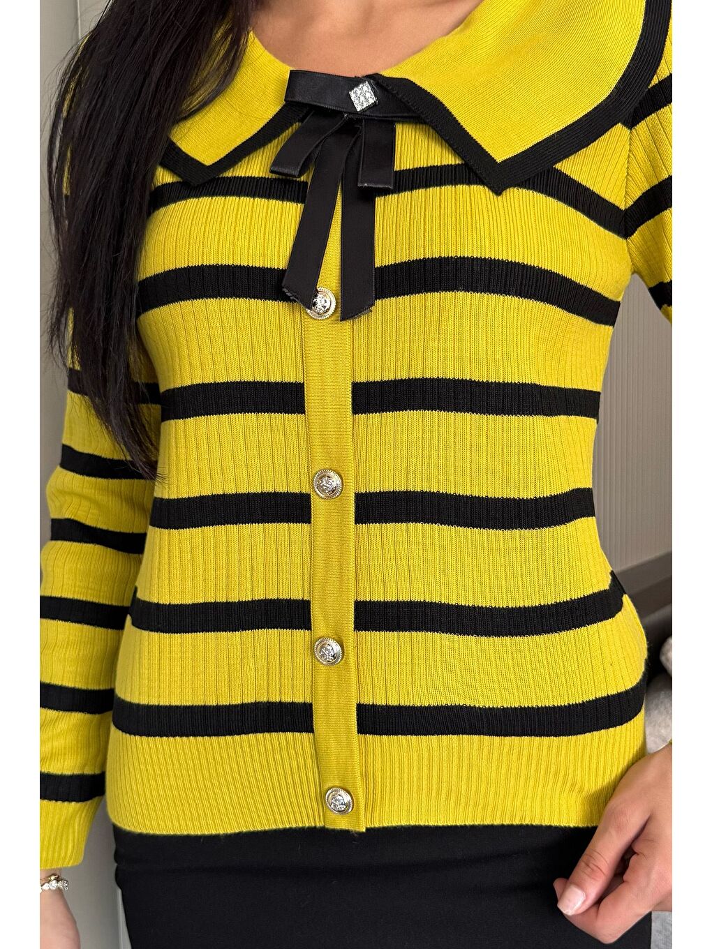 Yeşil Fiyonklu Sahte Düğmeli Triko Bluz (s,m,l Uyumludur)-2