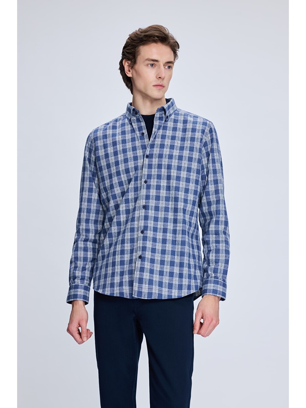 Mavi Slim Fit Kareli Düğmeli Yaka Uzun Kollu Pamuklu Gömlek