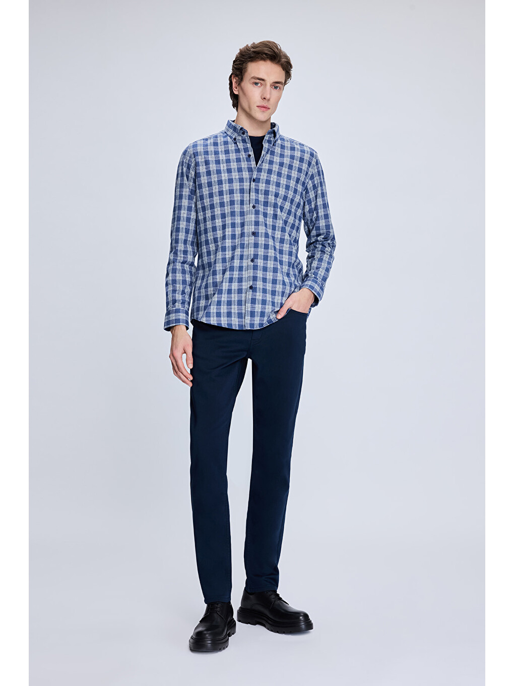 Mavi Slim Fit Kareli Düğmeli Yaka Uzun Kollu Pamuklu Gömlek-1