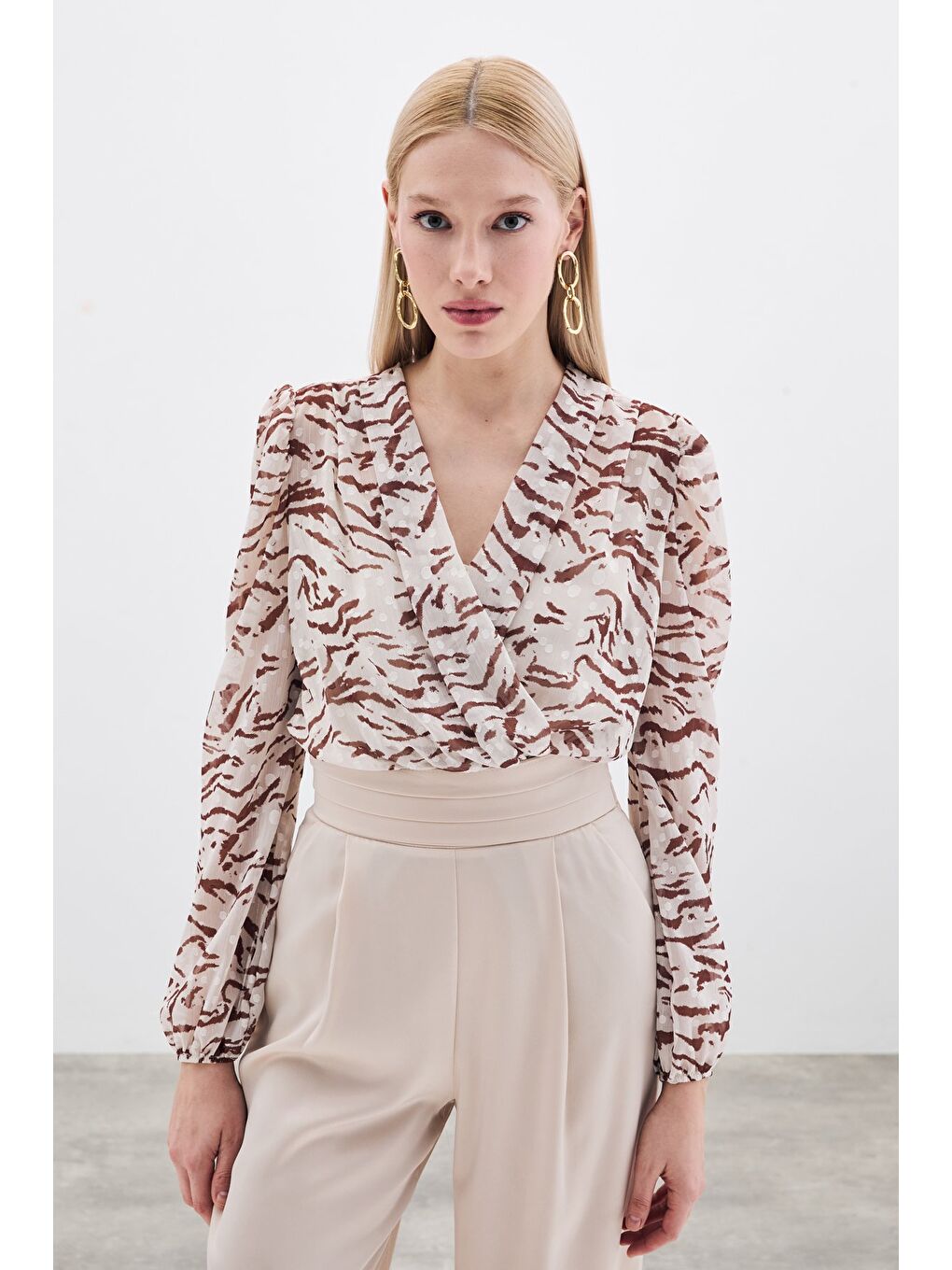 Kahverengi Puantiye Dokulu Bodysuit - Kahve-1