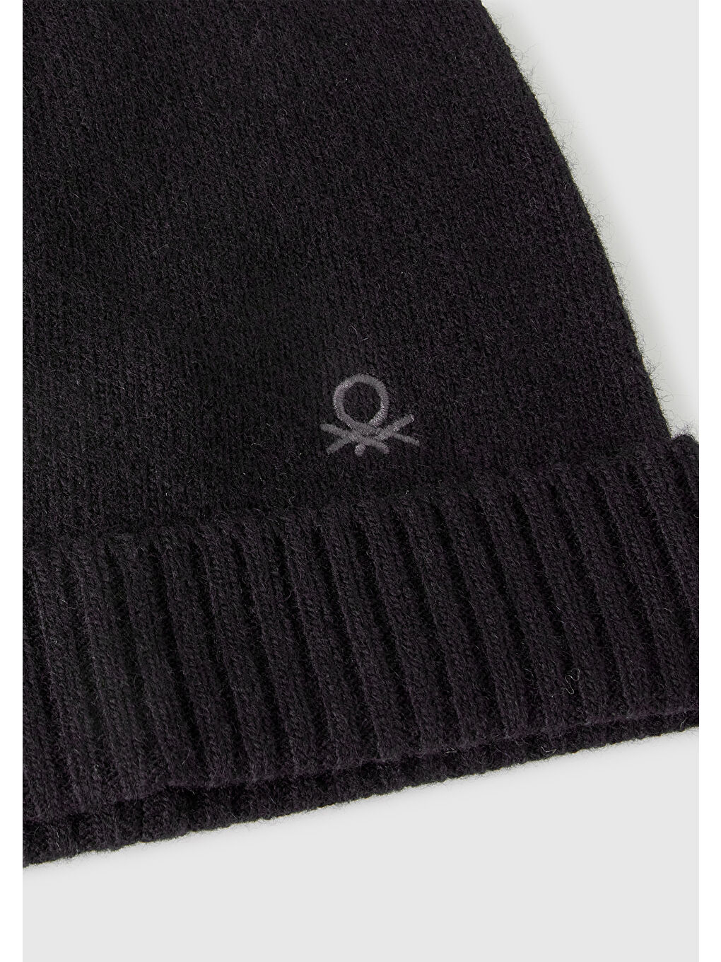 Siyah Kadın Sİyah Yün ve Kaşmir Karışımlı Önü Logo Detaylı Ribana Detaylı Bere-2