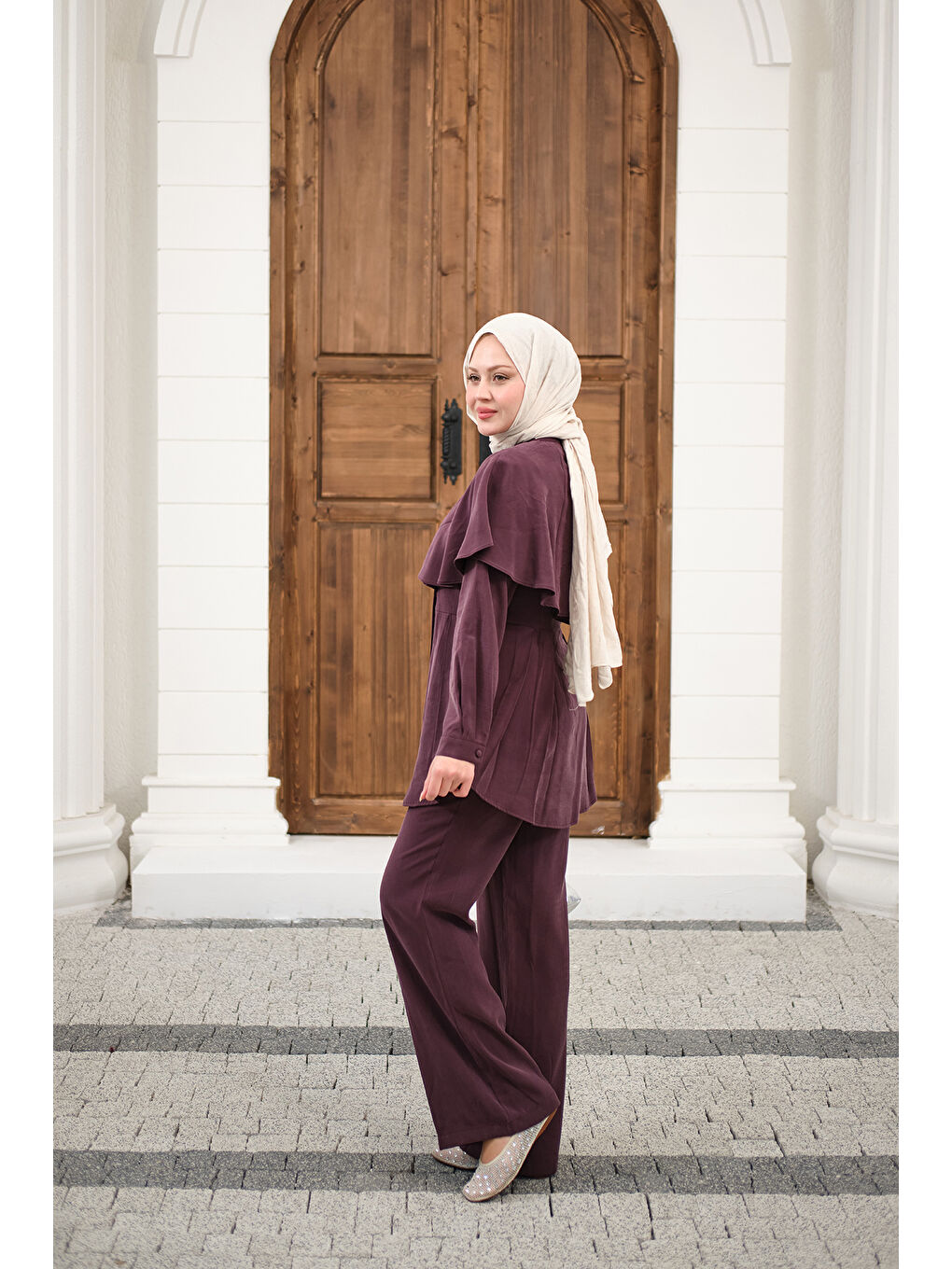 Kadın Düğme Detay Pelerinli Pantolonlu Takım Mürdüm-3