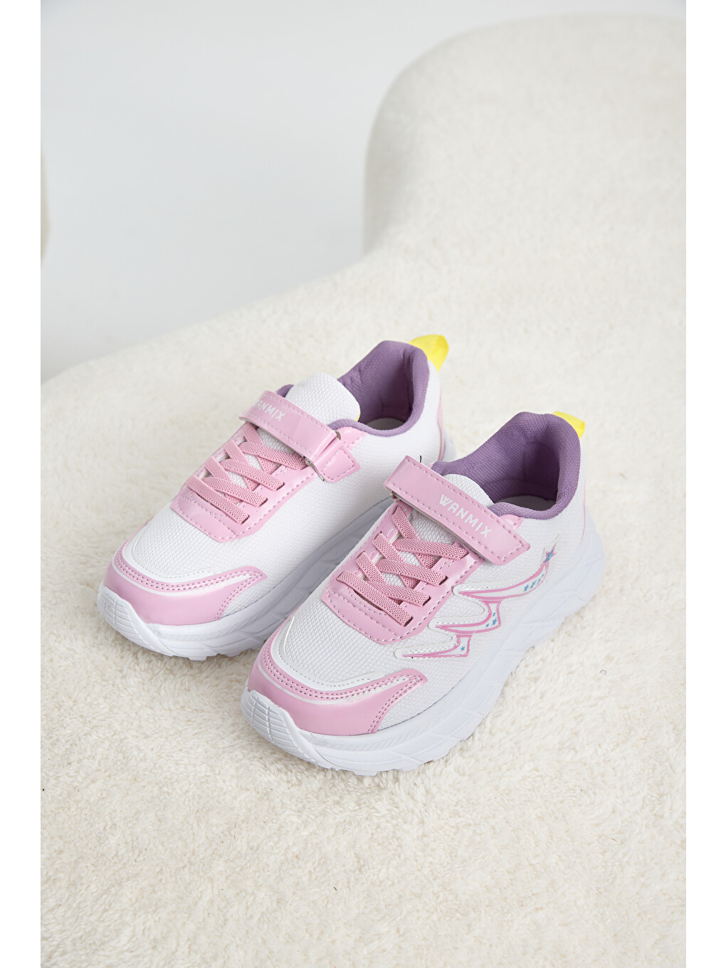 Çocuk Unisex Pembe Beyaz Rahat Kalıp Nefes Alabilen Cırtlı Sneaker-1