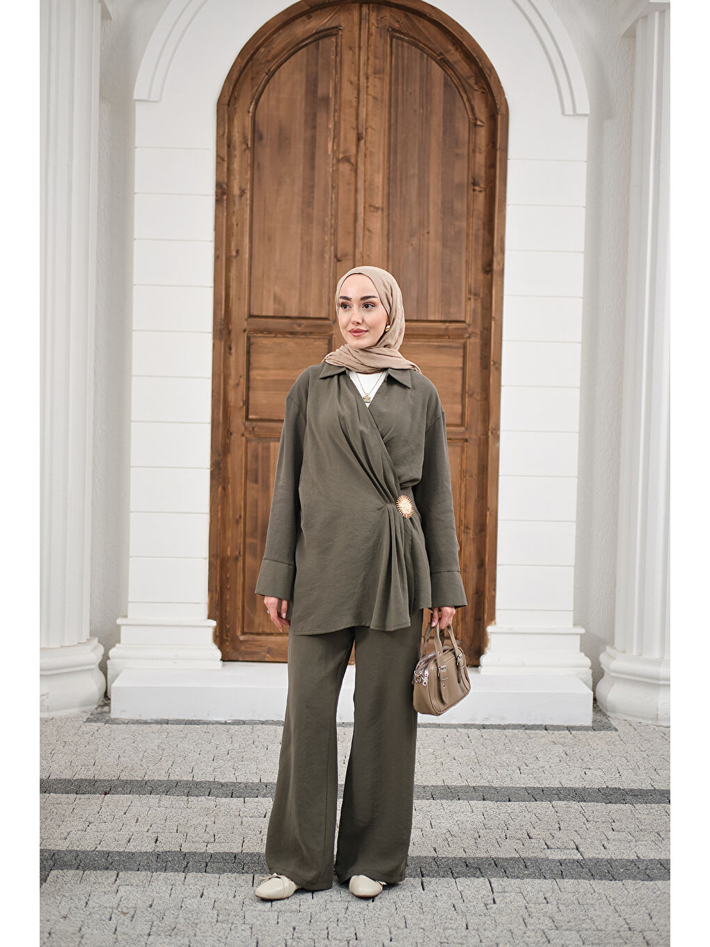 Kadın Yandan Bağlamalı Broş Detay Takım Haki Yeşil