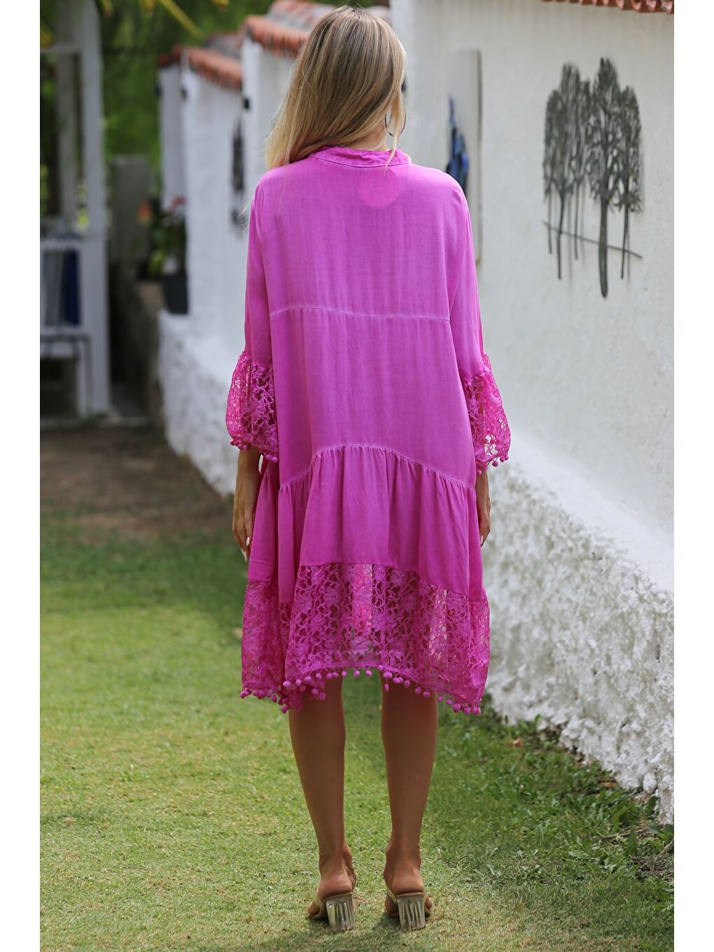 Şeker Pembesi Hakim Yaka 3/4 Kol Düğmeli Kol Ve Etek Ucu Dantelli Dokuma Casual Elbise-7