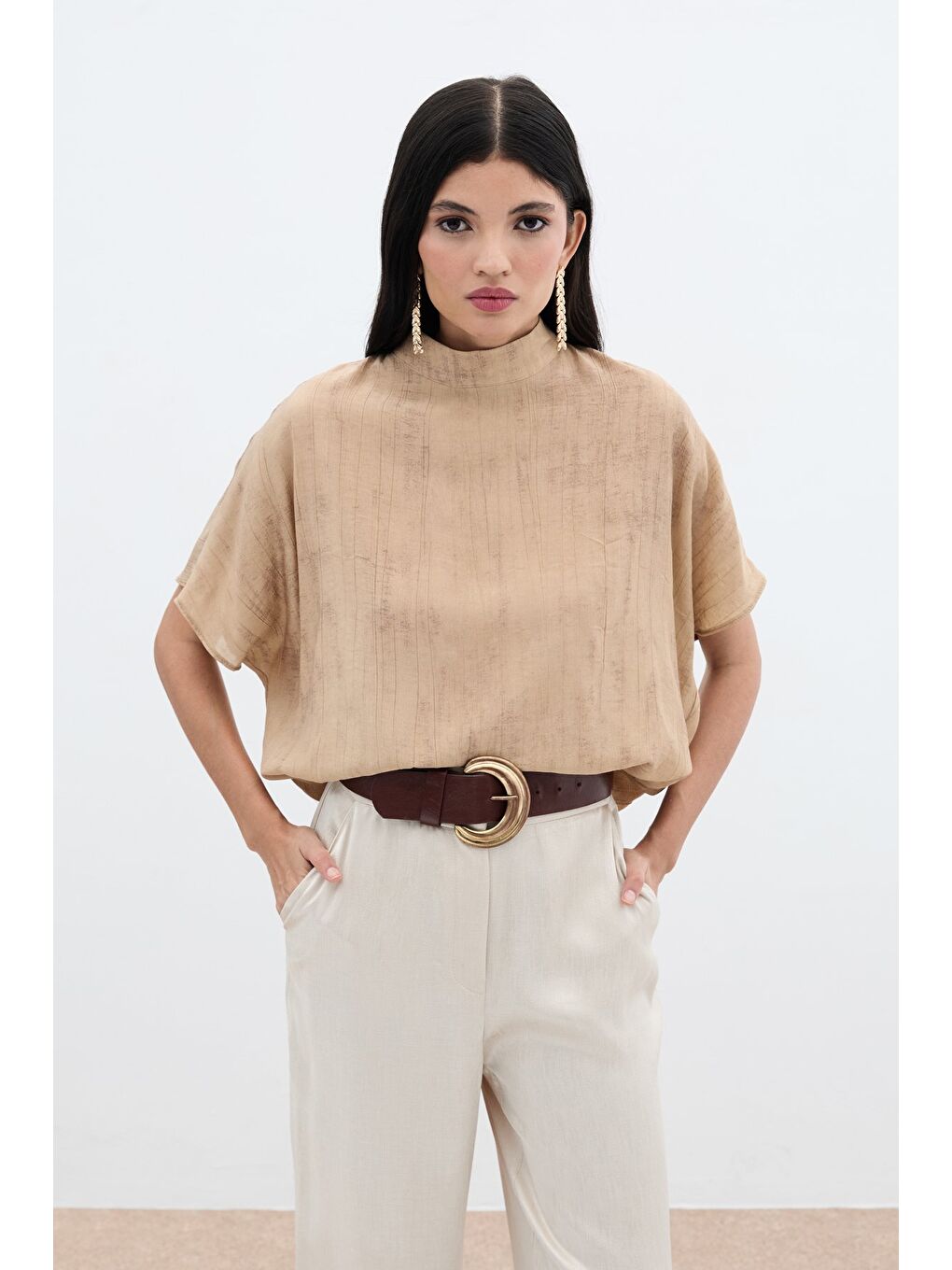 Kahverengi Desenli Salaş Bluz - Camel-4