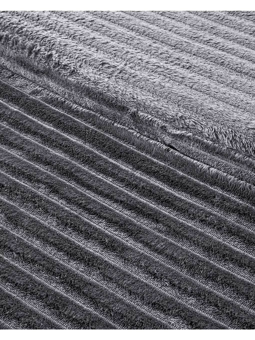 Modern Line Çizgili Super Soft Çift Kişilik Battaniye 200x220 cm Koyu Gri-2