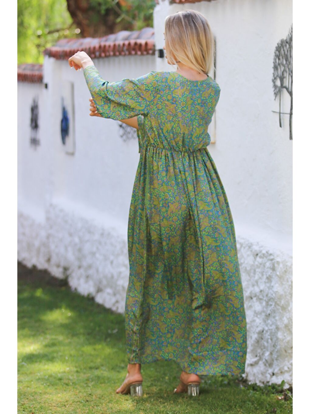Hindistan Yeşil V Yaka Uzun Kol Robası Büzgülü Allover Baskılı Dokuma Casual Elbise-7