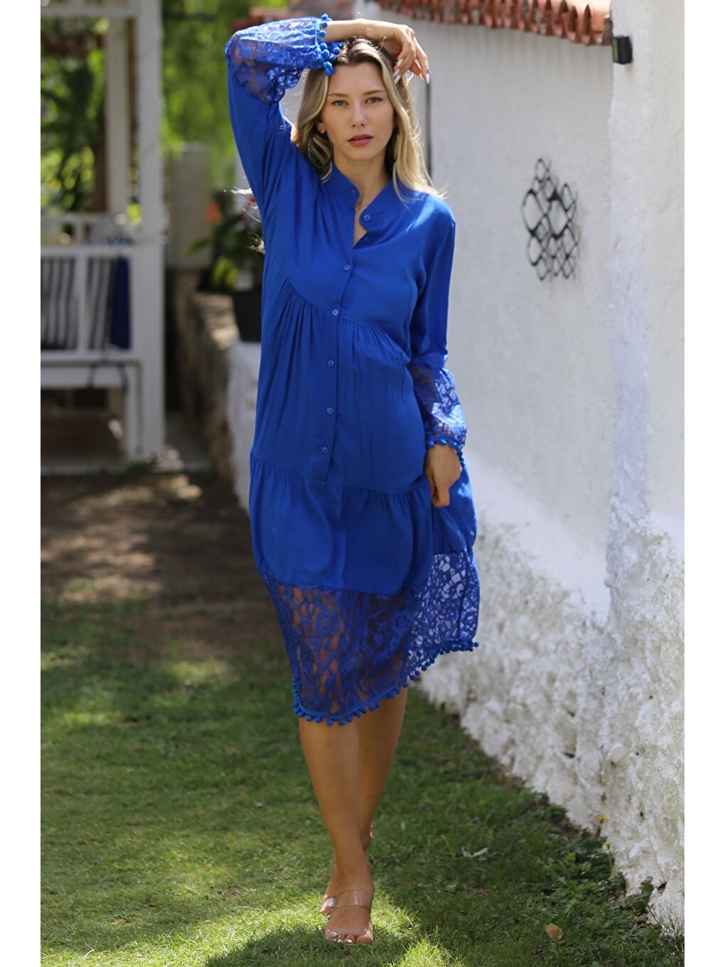 Çelik Mavisi Hakim Yaka 3/4 Kol Düğmeli Kol Ve Etek Ucu Dantelli Dokuma Casual Elbise-4