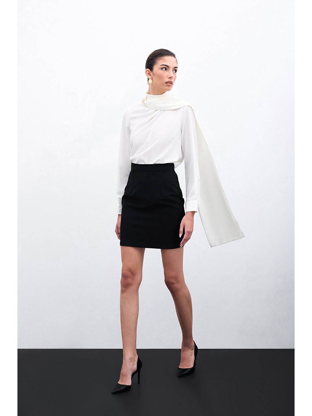 Şal Detaylı Bluz - Ekru