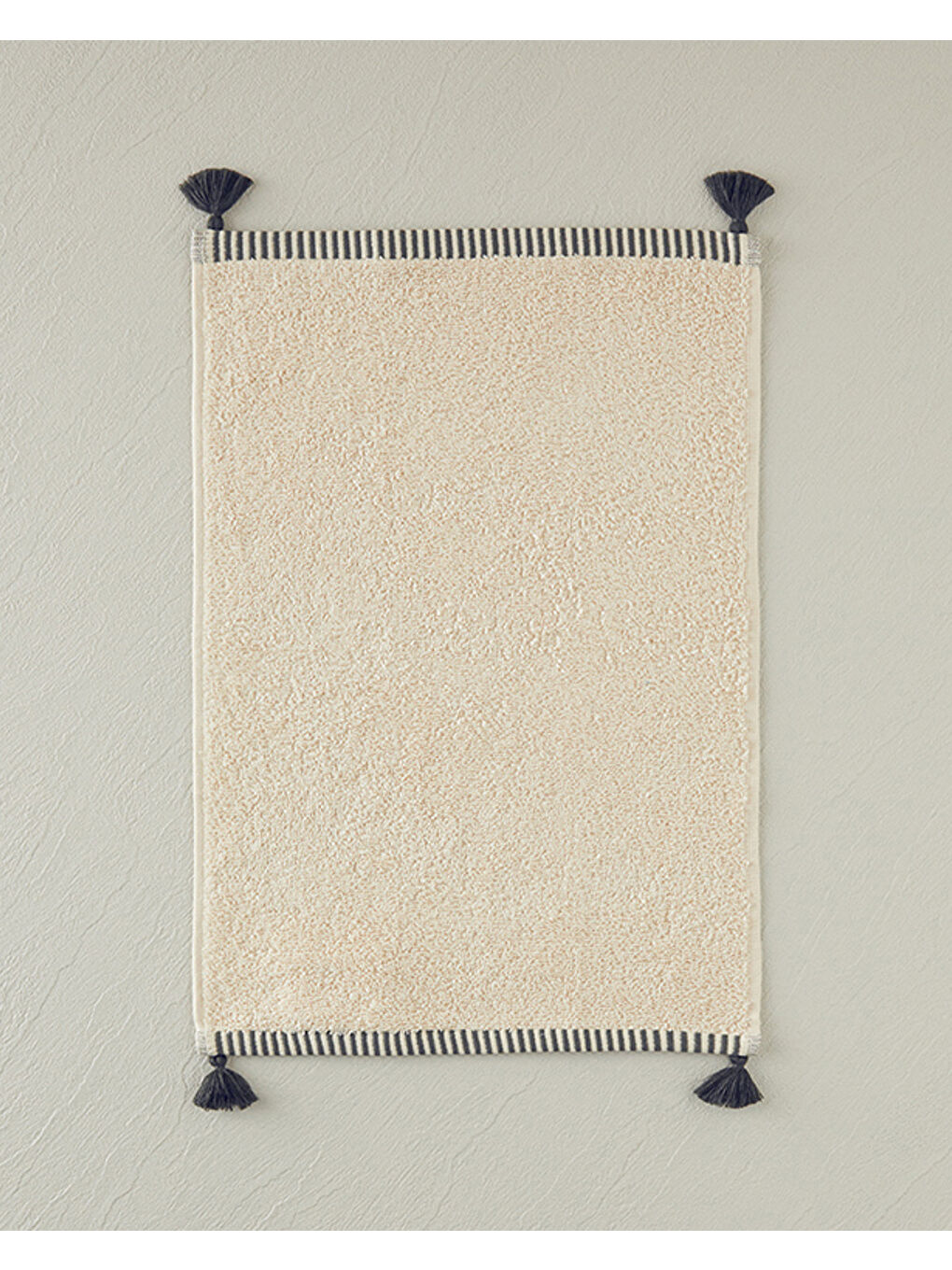 Colorful Lines Pamuklu Püsküllü El Havlusu Açık Bej-Yeşil