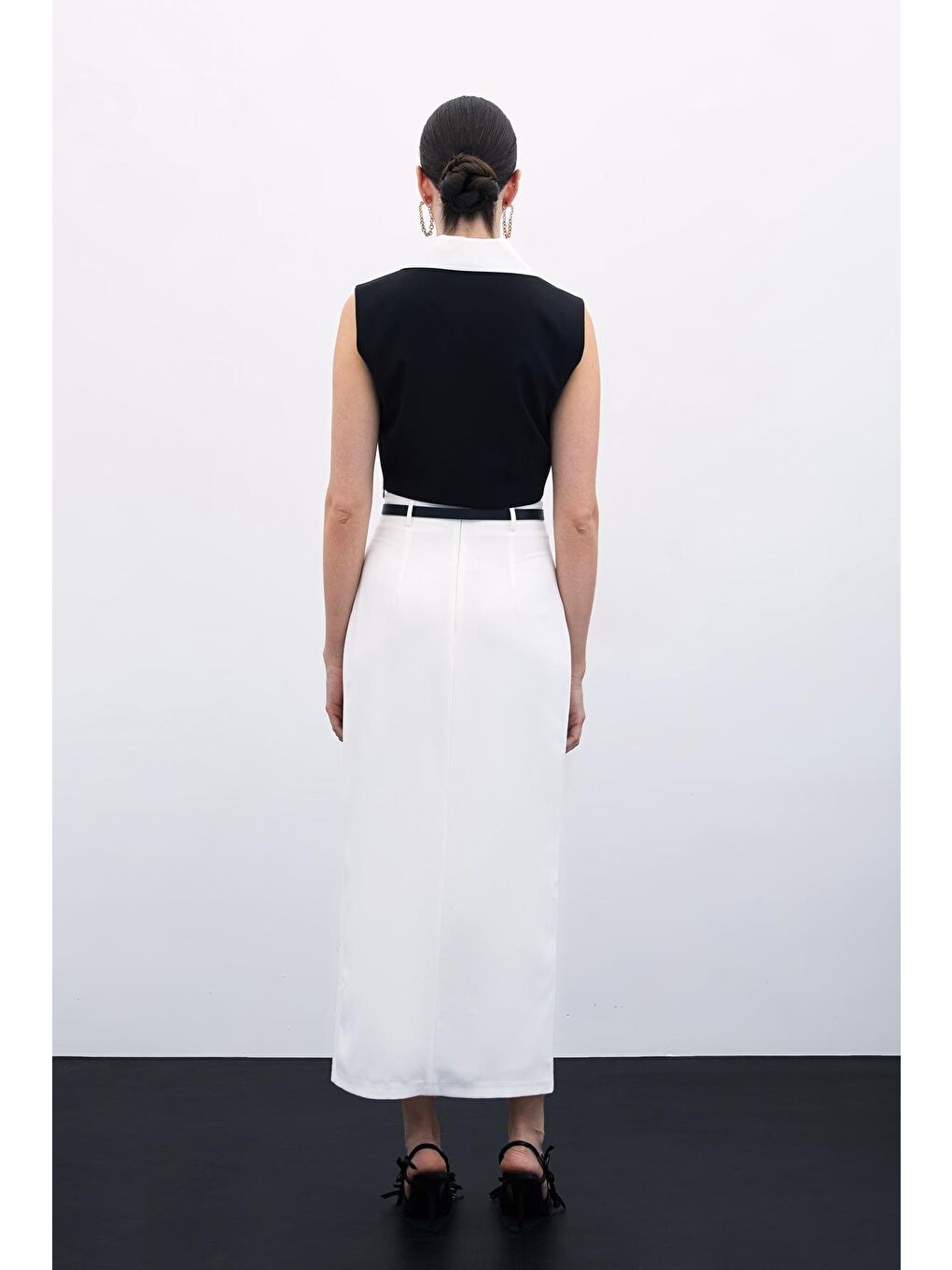 Gömlek Yaka Kısa Bluz - Siyah-5