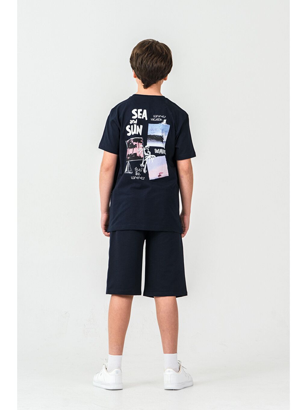 Lacivert Üst Ön Nakışlı Arka Baskılı Alt Sol Bacak Nakışlı Erkek Çocuk Şort - Tişört Takımı-3