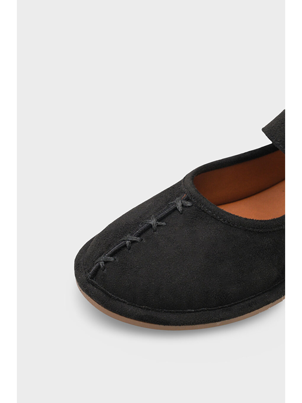 Siyah Lauretta Kenarı Sargılı Tokalı Babet-3