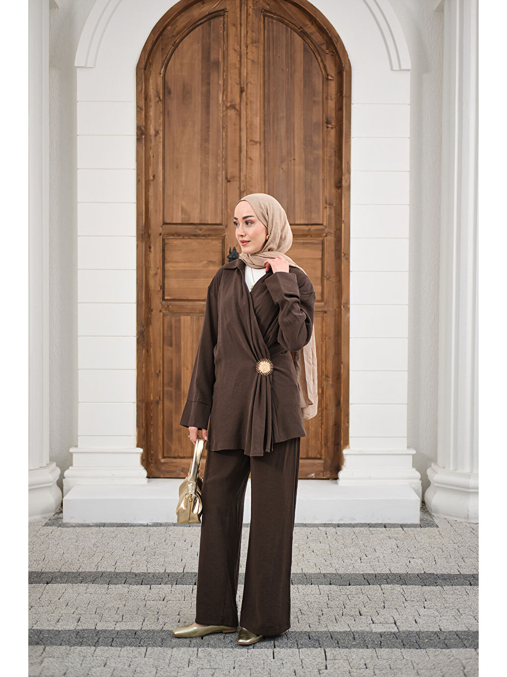 Kadın Yandan Bağlamalı Broş Detay Takım Kahverengi-3