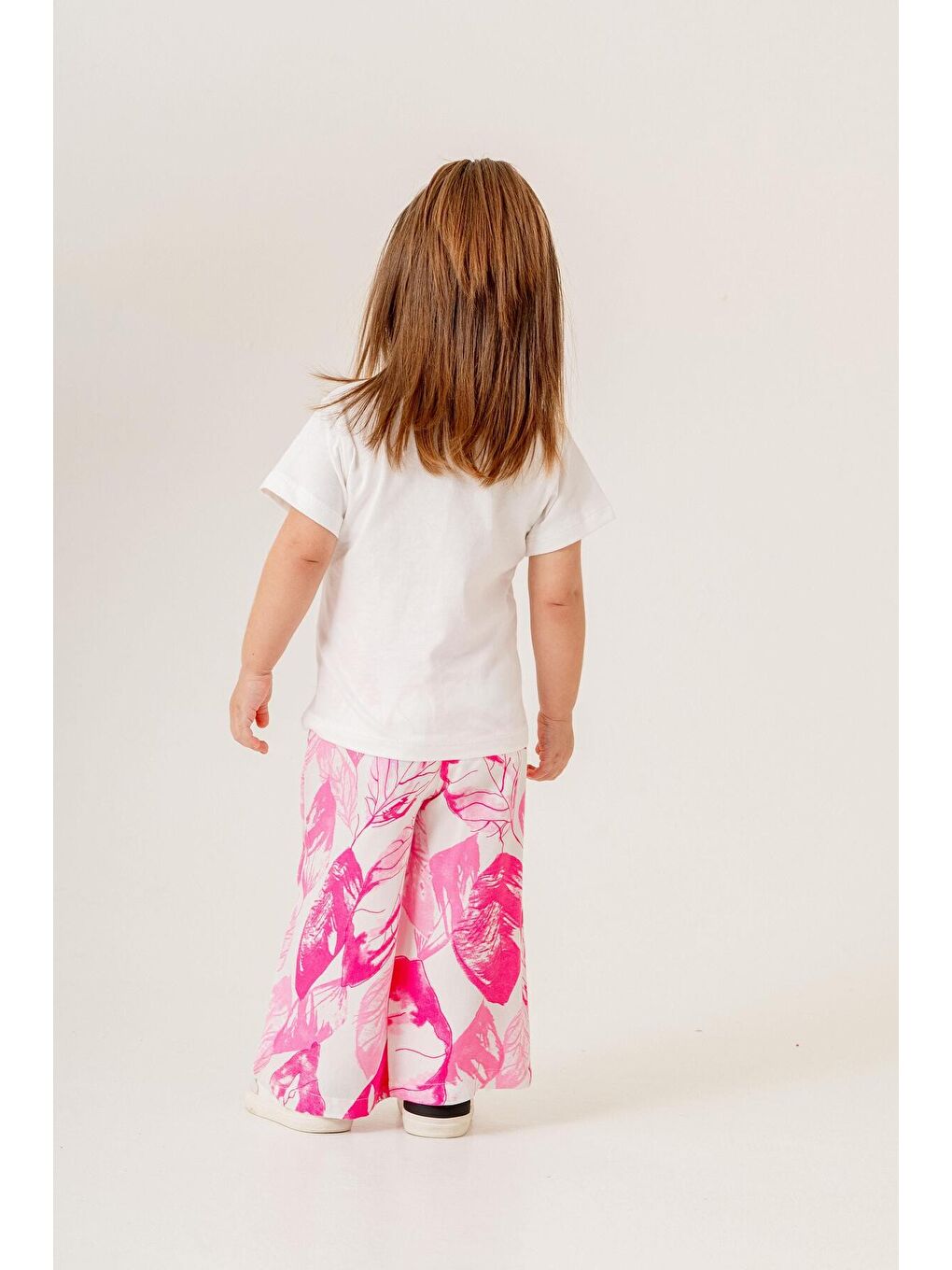 Pembe Tatlı Çiçek Desenli Oversize Rahat Kesim Kız Bebek Takımı-2