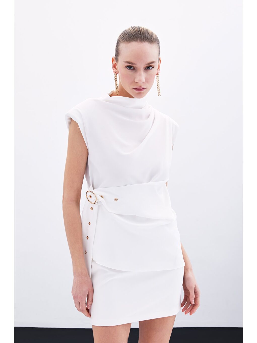 Kemerli Kolsuz Bluz - Ekru-1