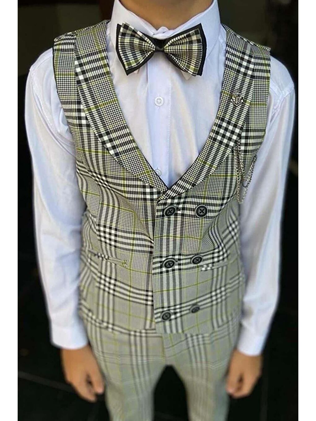 Erkek Çocuk Kare Desen ve Şal Yaka Yelekli Yeşil Takım Elbise-4