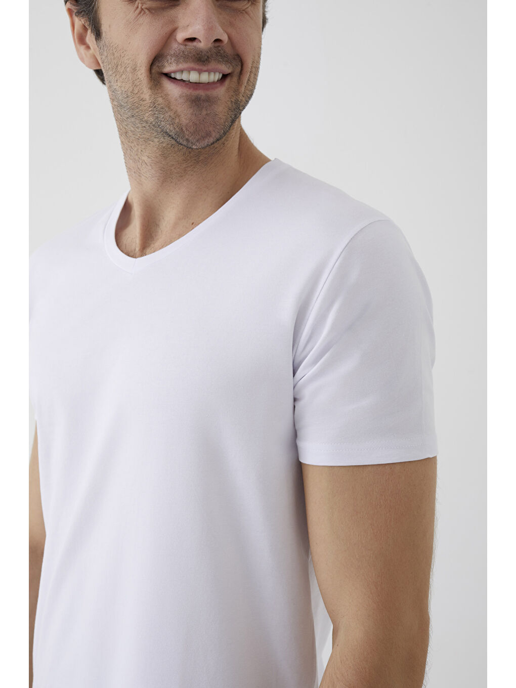 Siyah Erkek Pamuklu V Yaka Kısa Kollu Tişört 2 Adet-2