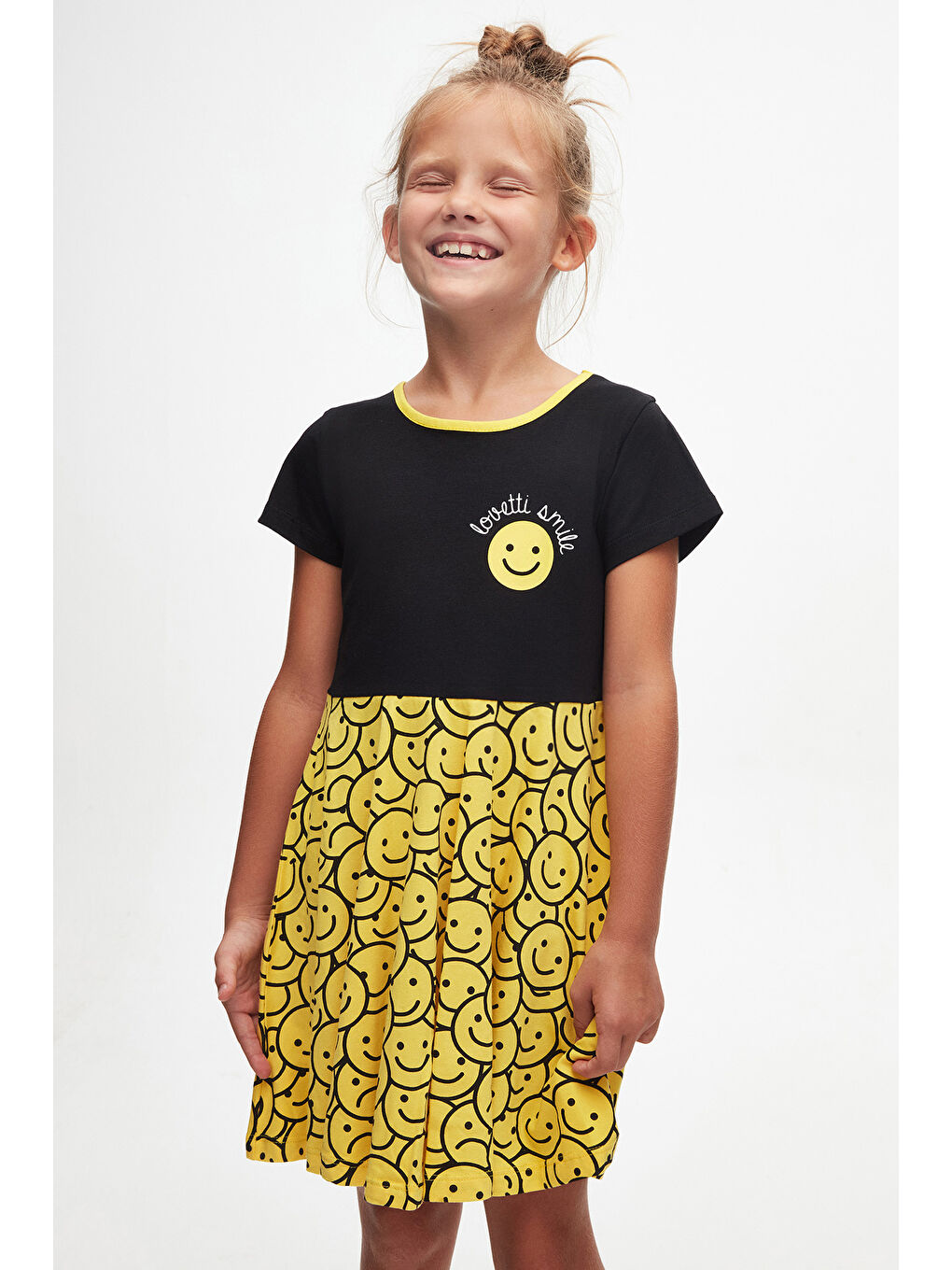 Siyah Gülen Yüz Kız Çocuk Desenli Smile Baskılı Kısa Kol Elbise-1