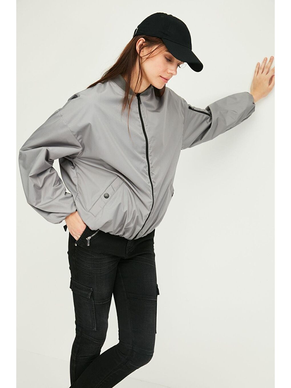 Antrasit Kadın Içi Astarlı Rüzgar Geçirmez Kolej Yaka Mont QBM-825-2