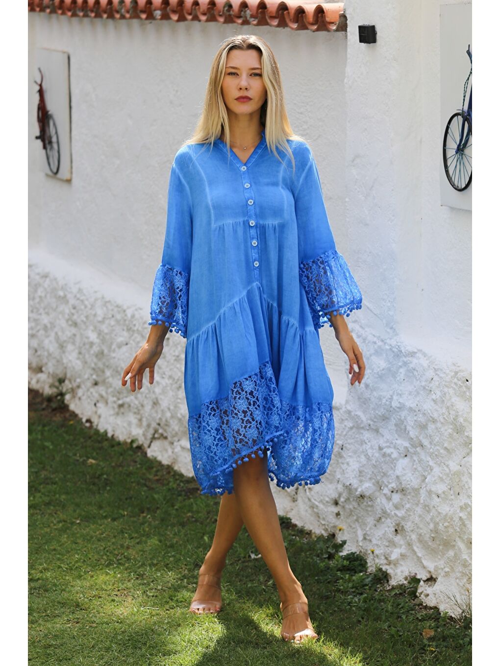 Açık Mavi Hakim Yaka 3/4 Kol Düğmeli Kol Ve Etek Ucu Dantelli Dokuma Casual Elbise-6