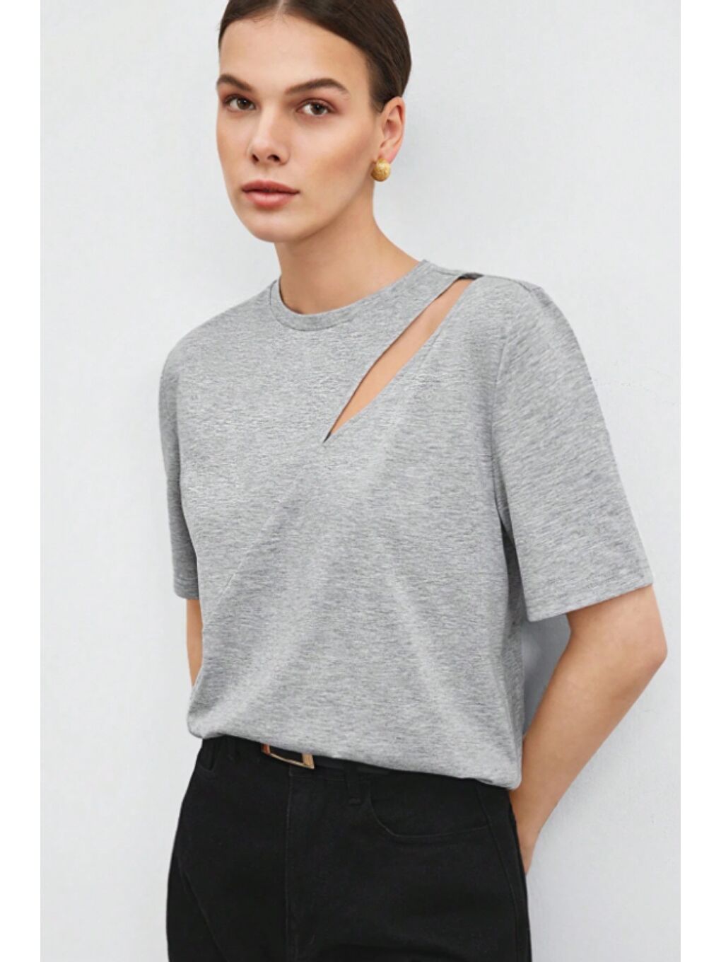 Gri Omuz Dekolteli Basic Kadın Tişört – Modern Kesim Günlük Bluz-2