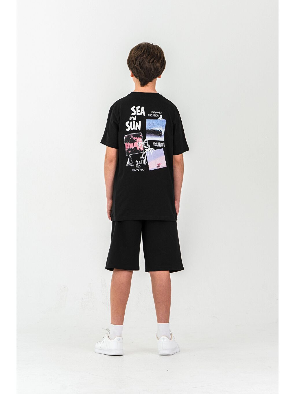 Siyah Üst Ön Nakışlı Arka Baskılı Alt Sol Bacak Nakışlı Erkek Çocuk Şort - Tişört Takımı-4