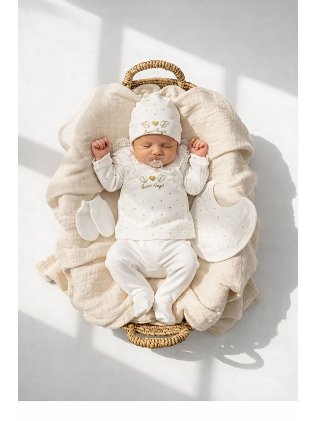 Beyaz Kız Bebek Melek Kanatlı Pamuklu 5li Hastane Çıkış Seti-1