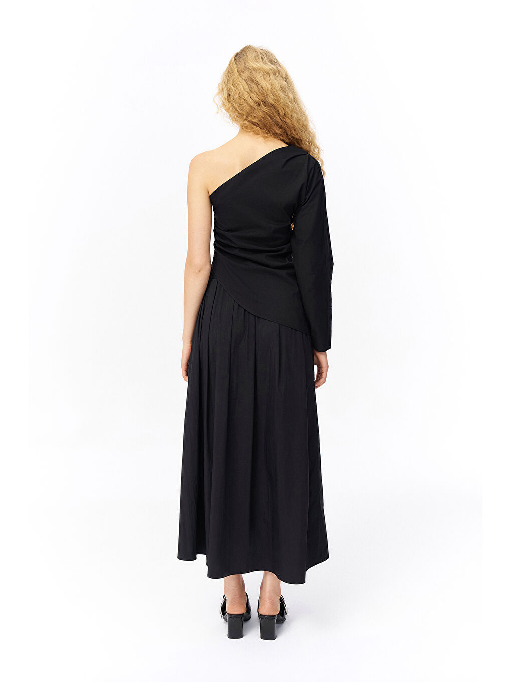 Drape Detaylı Tek Omuz Bluz Siyah-3