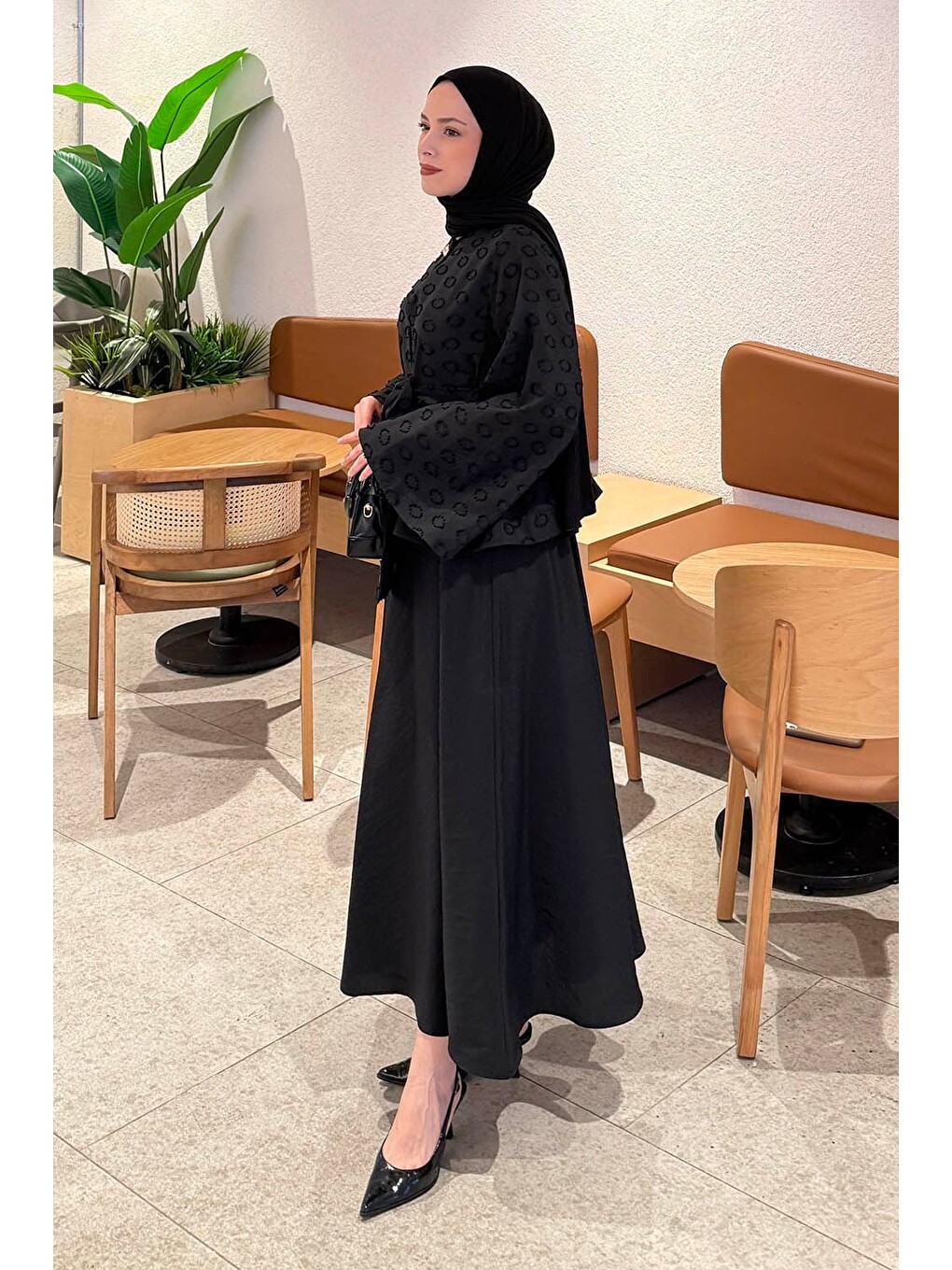 Kuşak Detaylı Bluz-etek Takım Siyah-1
