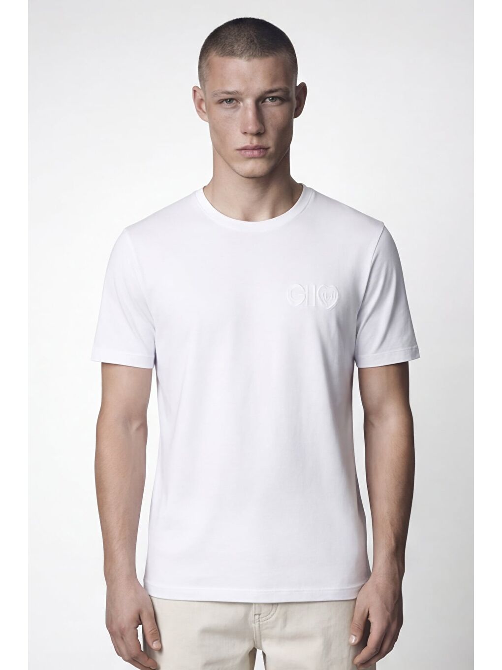 Giotelli Erkek Ekru Dar Kesim Slim Fit Dokuma Bisiklet Yaka Tişört