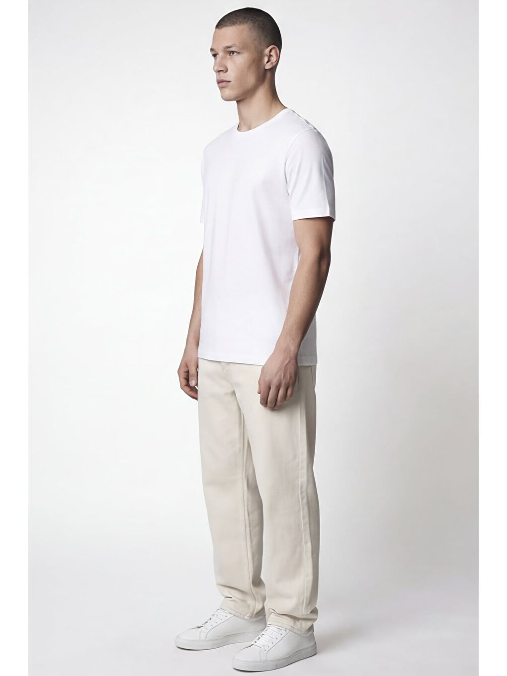 Giotelli Erkek Ekru Dar Kesim Slim Fit Dokuma Bisiklet Yaka Tişört-1