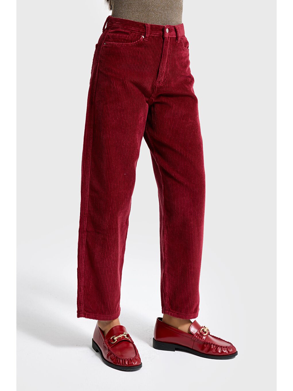 Kadın Bordo Renk 26w5-35 Relax Fit Kalın Fitilli Velvet Kadife Kumaş Pantolon