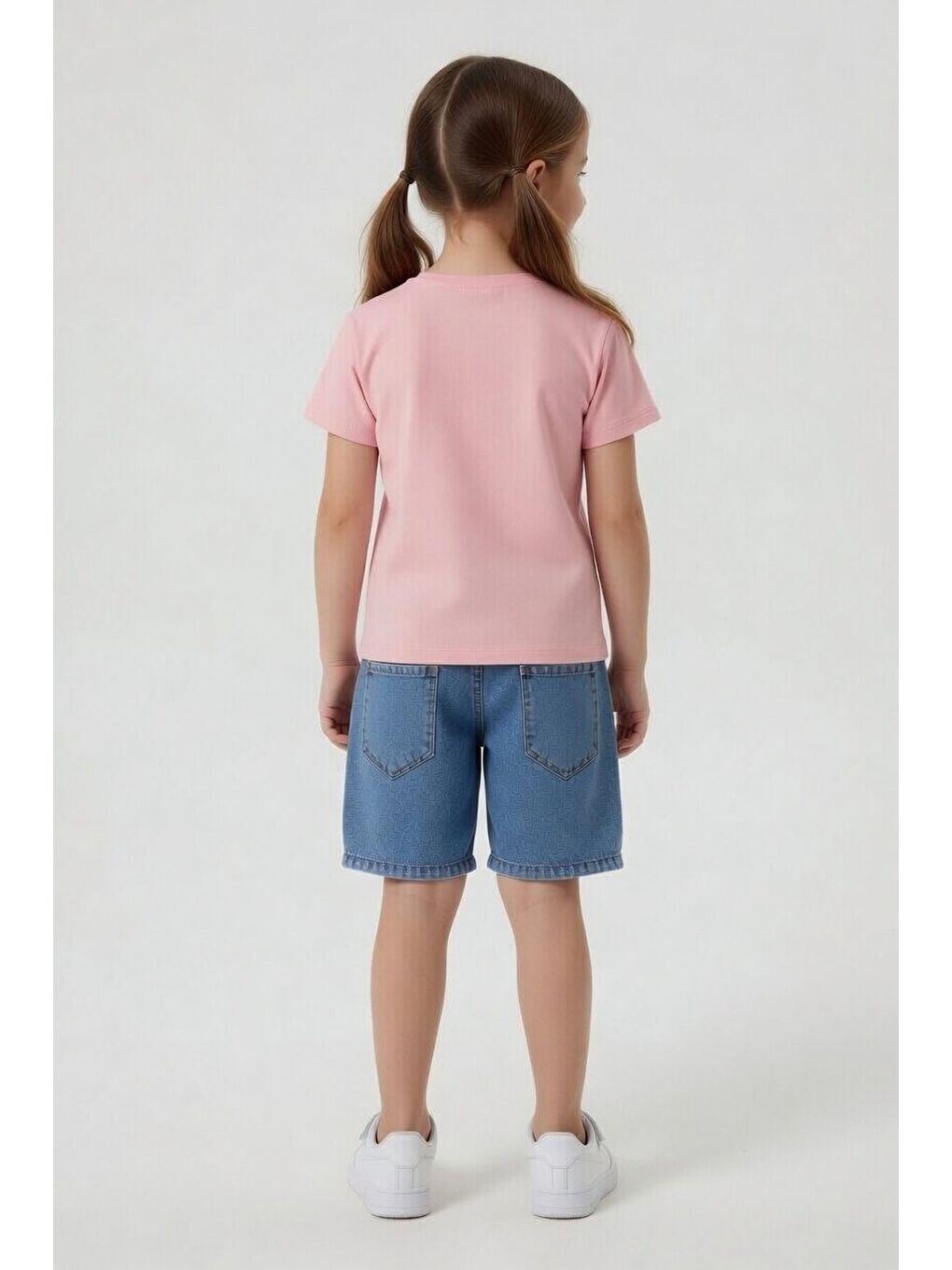 Pembe Çiçek Nakışlı Tişörtlü Jean Şortlu Kız Çocuk 2li Takım 24055-3
