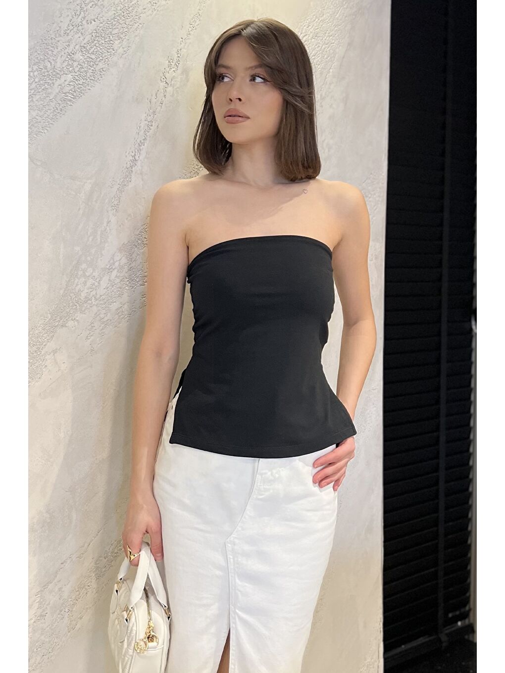 Siyah Kadın Yanlar Yırtmaç Detaylı Straplez Bluz