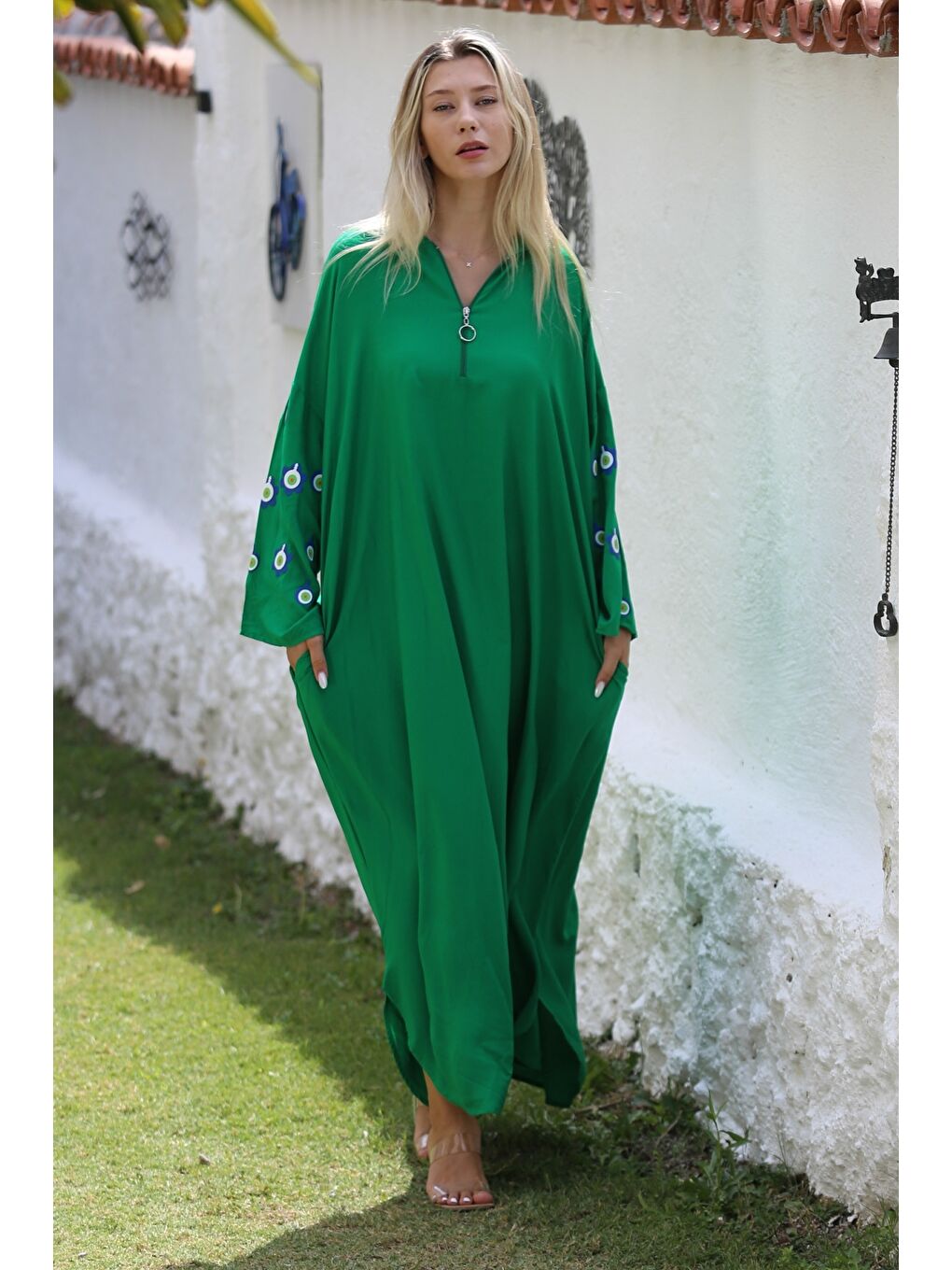 Yeşil Kapüşonlu Uzun Kol Fermuarlı Baskılı Long Fit Dokuma Oversize Casual Elbise-2