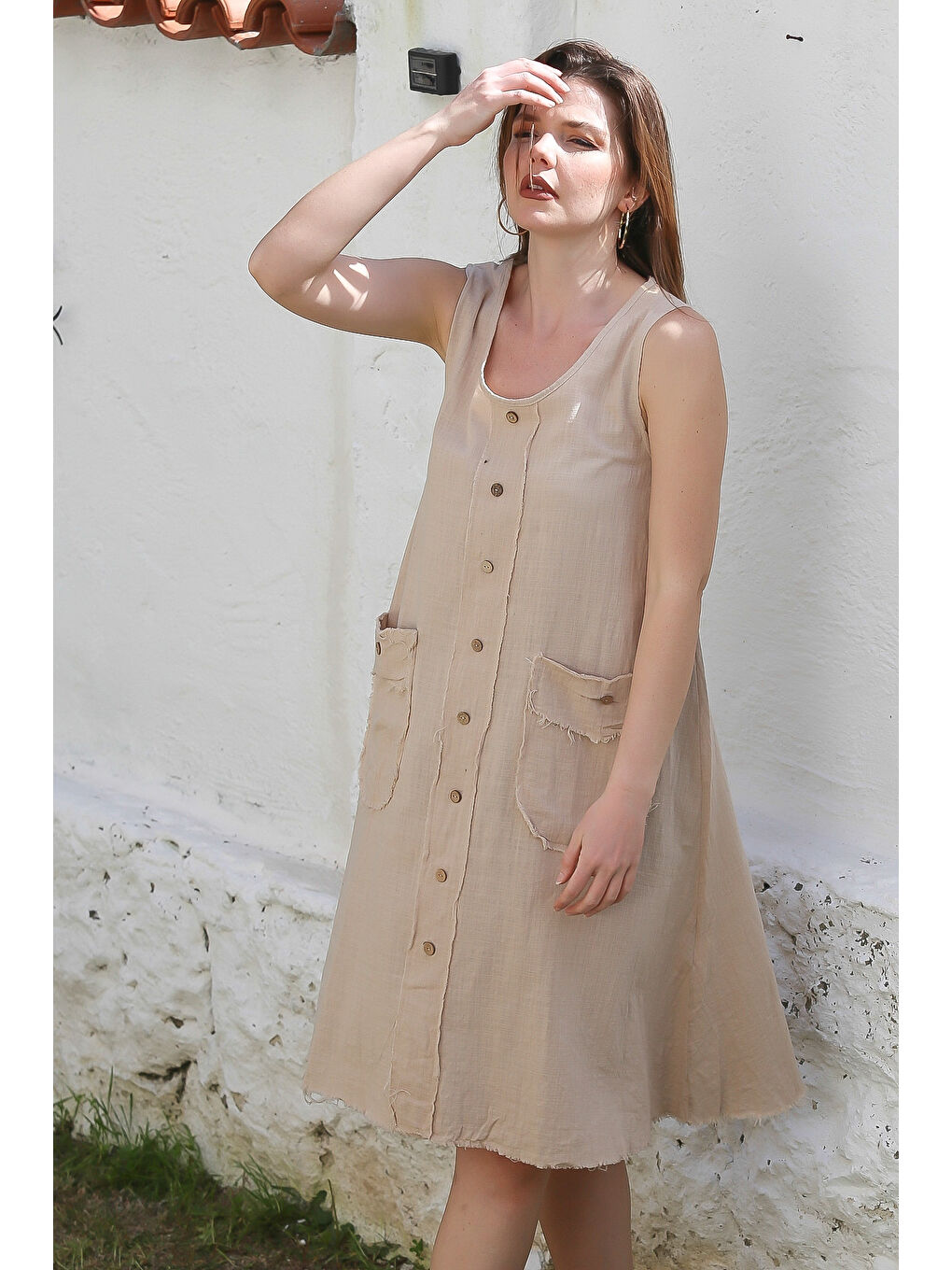 Bej Havuz Yaka Kolsuz Düğmeli Cepli Yıkamalı Pis Dikişli Casual Dokuma Elbise 105 55-3