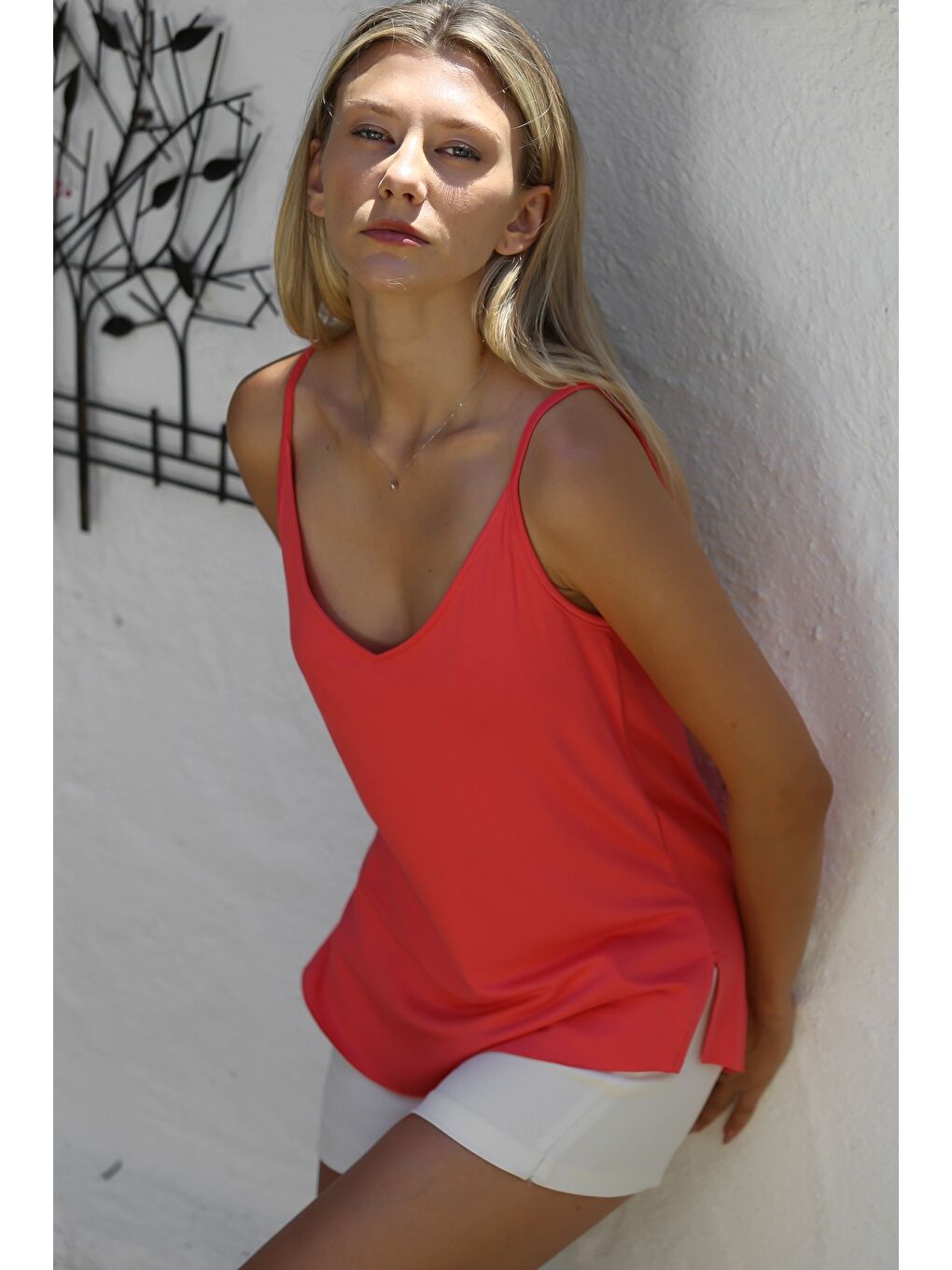 Pembe Gül Kurusu V Yaka Askılı Yarım Astarlı Yırtmaçlı Örme Basic Casual Bluz