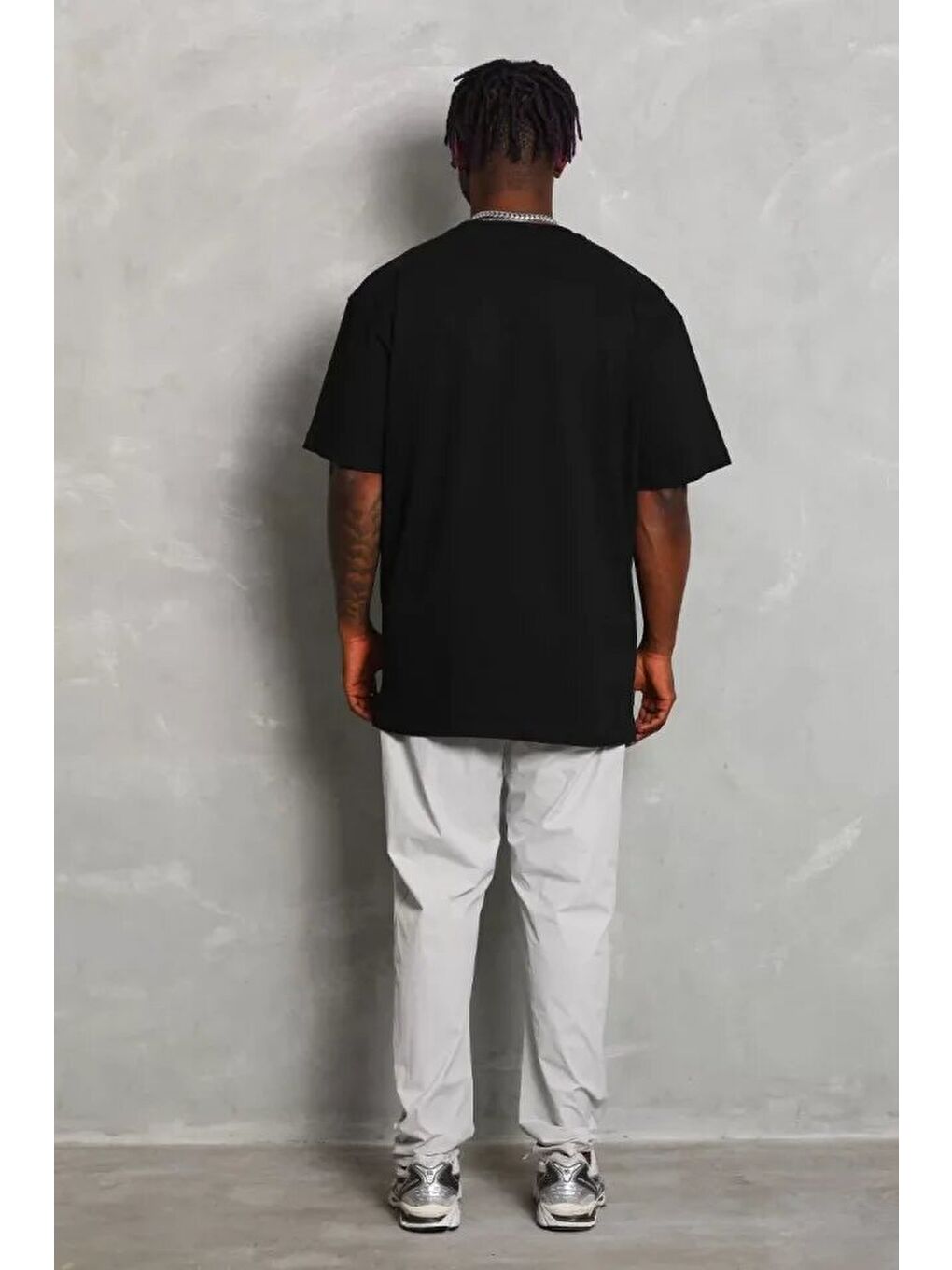 Unisex Oversize Düz Bisiklet Yaka T-Shirt - Siyah-1