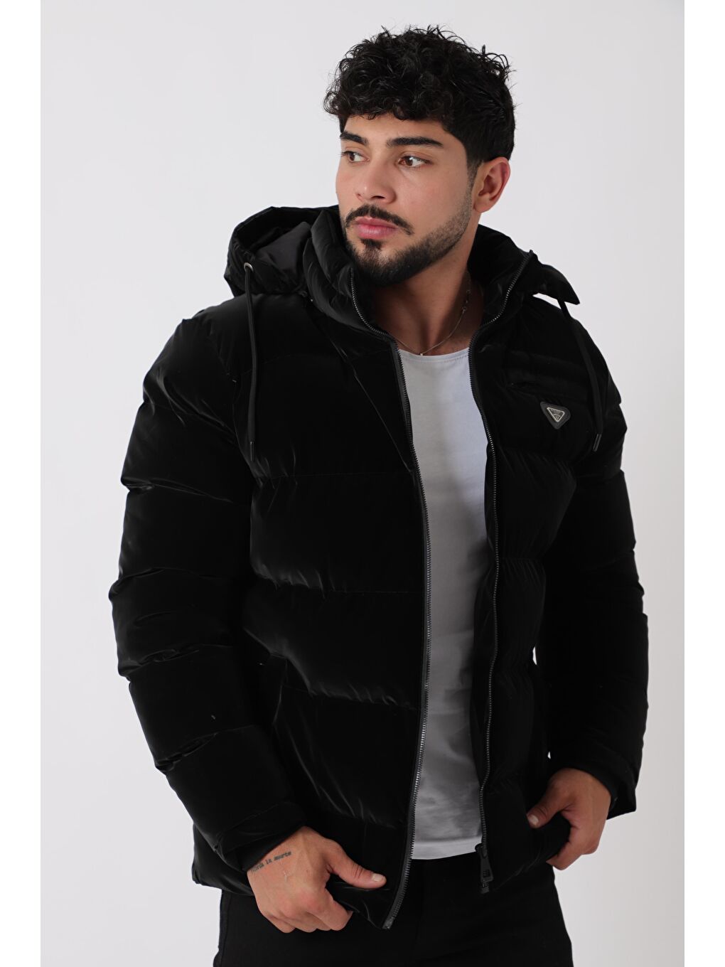 Siyah Cep Fermuarlı Armalı Nova Kışlık Şişme Mont PLDP 2959-NM_50451-1