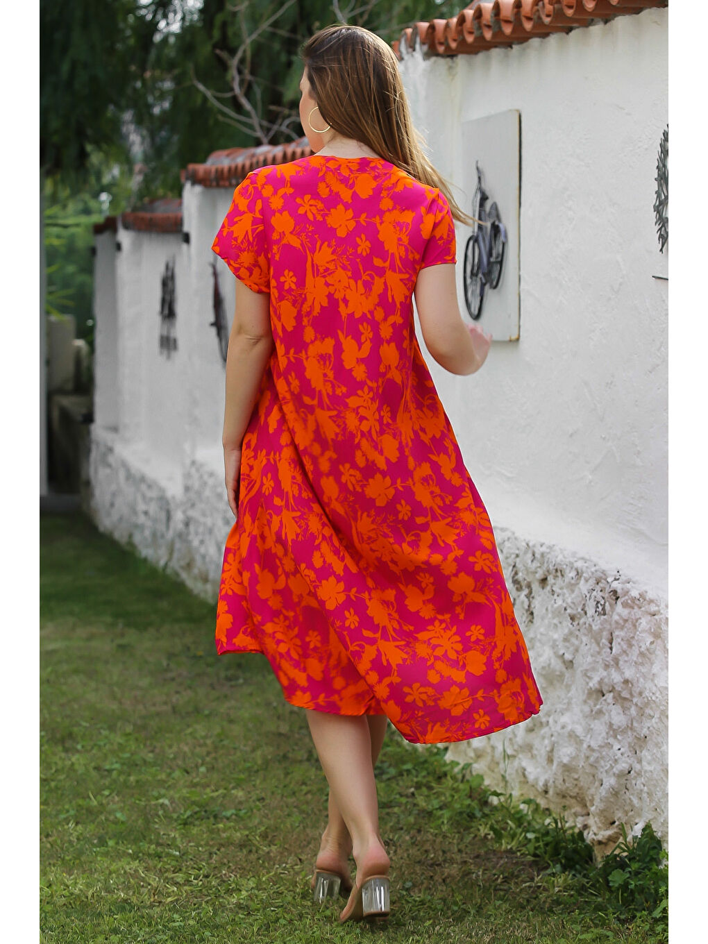 Pembe-Turuncu V Yaka Düşük Kol Allover Baskılı Casual Viskon Dokuma Elbise 115 66-6