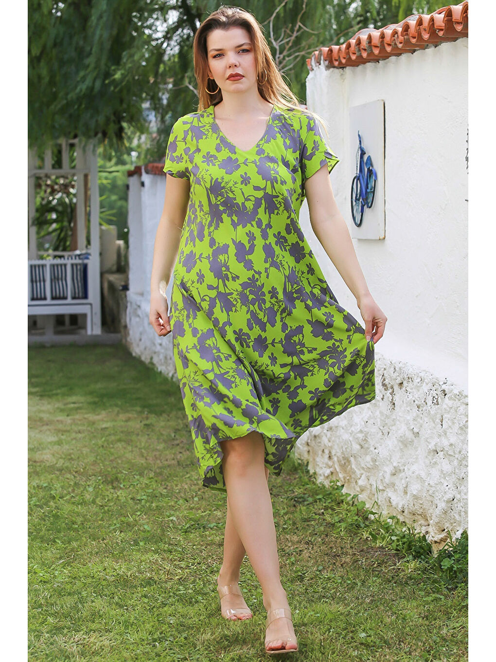 Fıstık Yeşili V Yaka Düşük Kol Allover Baskılı Casual Viskon Dokuma Elbise 115 66-3