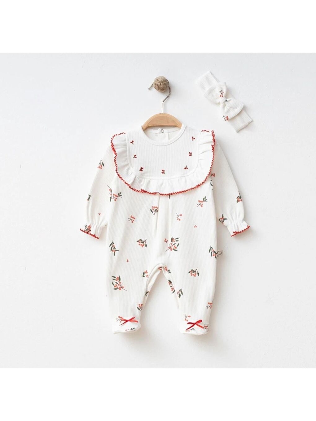 Karışık Kız Bebek Pamuklu Ekru Çiçek Desenli Tulum Ve Bandana Set-1