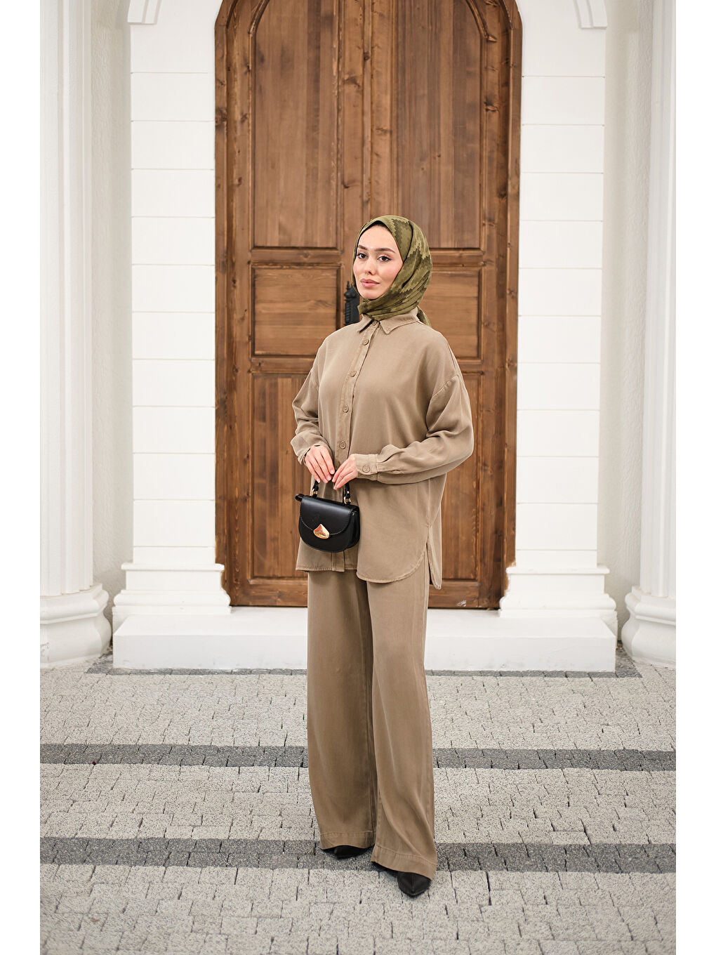 Bej Kadın Yıkama Detay Beli Lastikli Boru Paça Gömlekli Takım Vizon-3