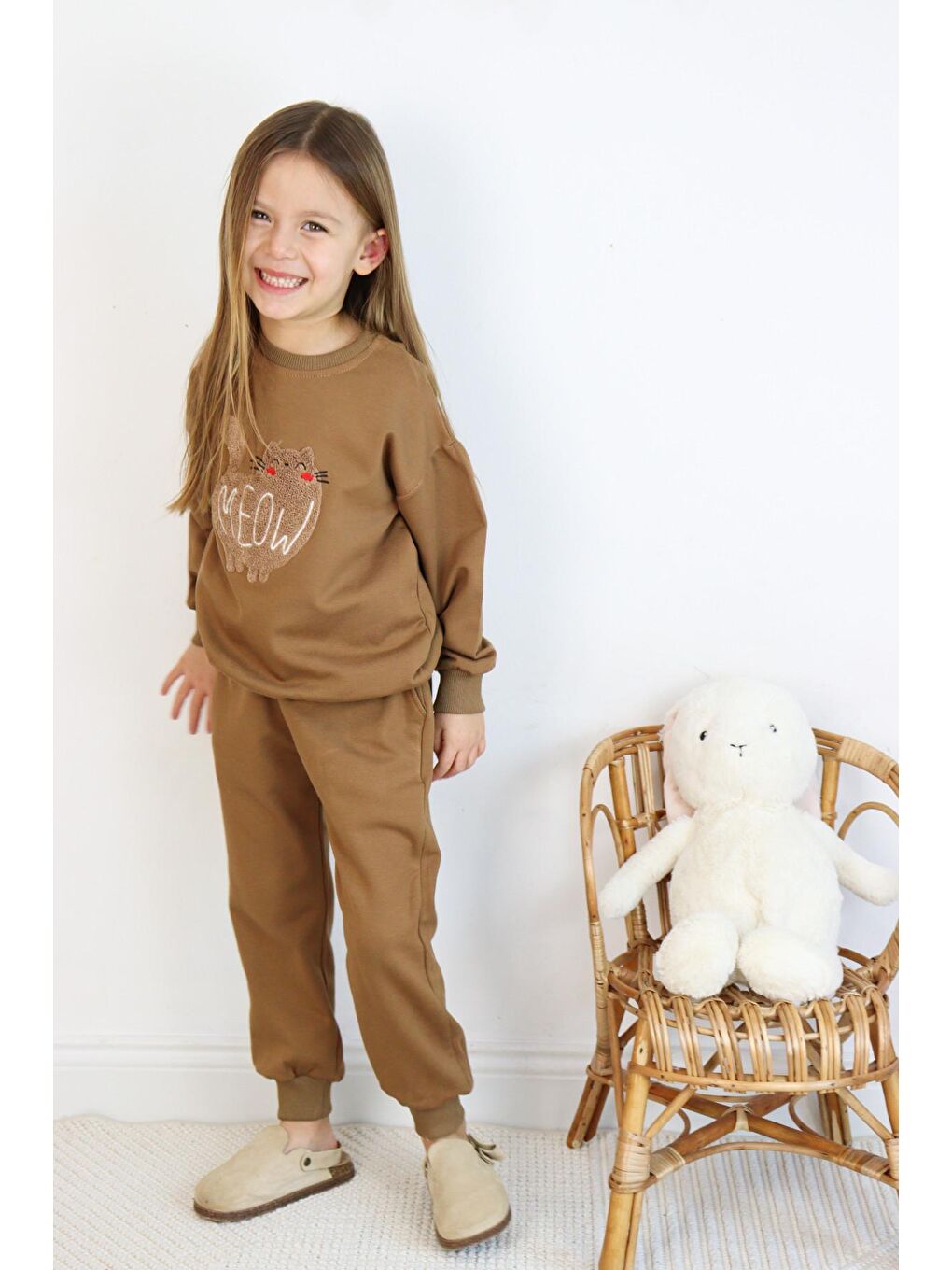 Harika KIDS Kahverengi Kız-Erkek (Unisex) Çocuk İnterlok Kumaş Orta Kalınlıkta Nakışlı-Baskılı Örme Basic Eşofman Takımı - 4