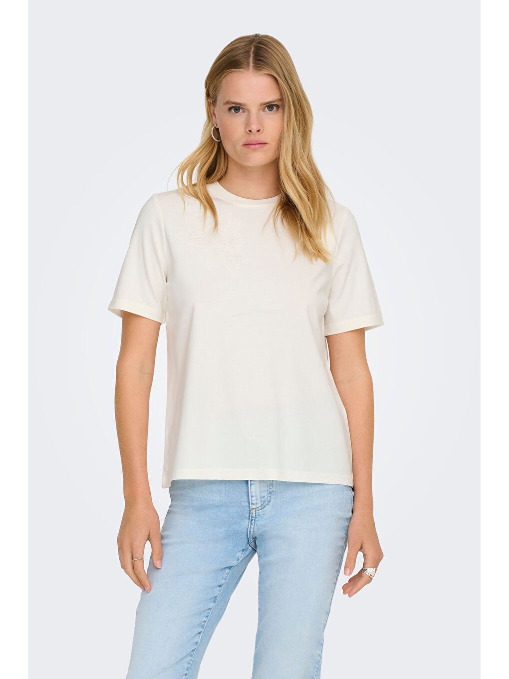 Ekru Onlsophia Regular Fit Bisiklet Yaka T Shirt 15368560