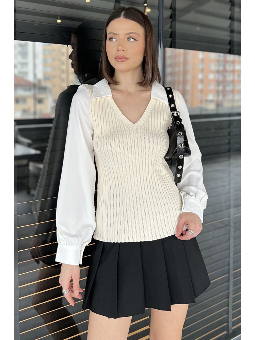 Bej Gömlek Garnili V Yaka Kadın Fitilli Triko Bluz