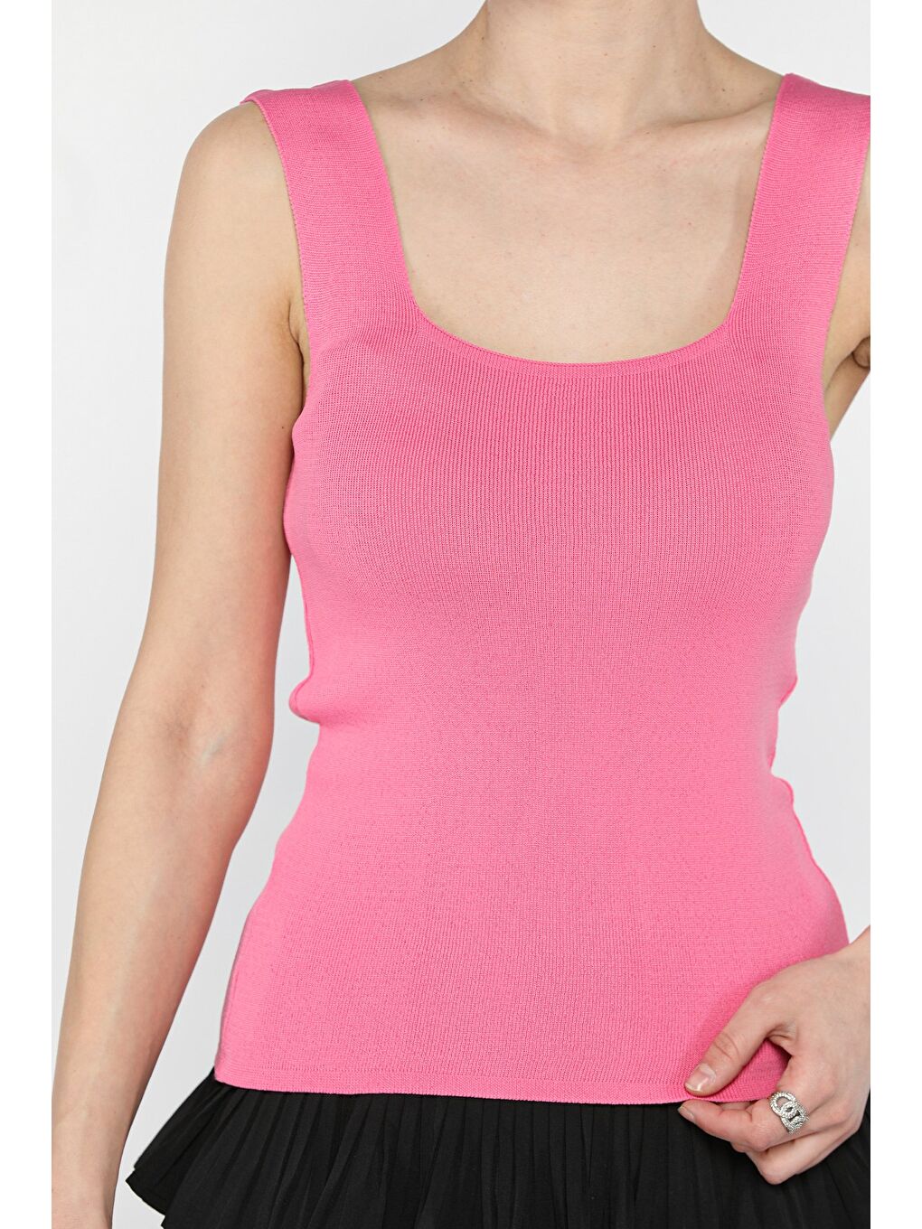 Fuşya Kadın Kare Yaka Kalın Askılı Elastanlı Triko Bluz-3